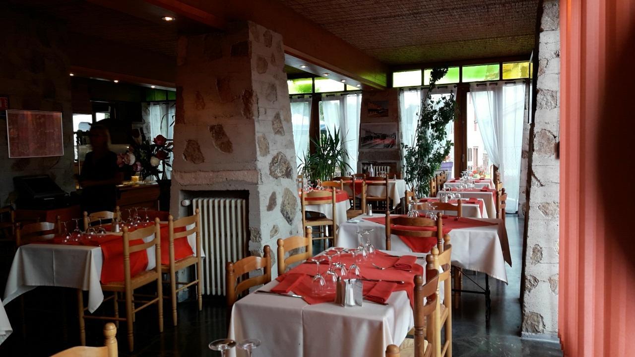Hotel Le chalet Sembadel Extérieur photo